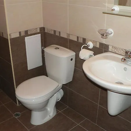 Cosy 9 Szent Konstantin és Elena