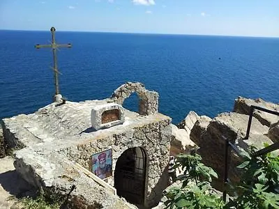 Cosy 9 * Szent Konstantin és Elena